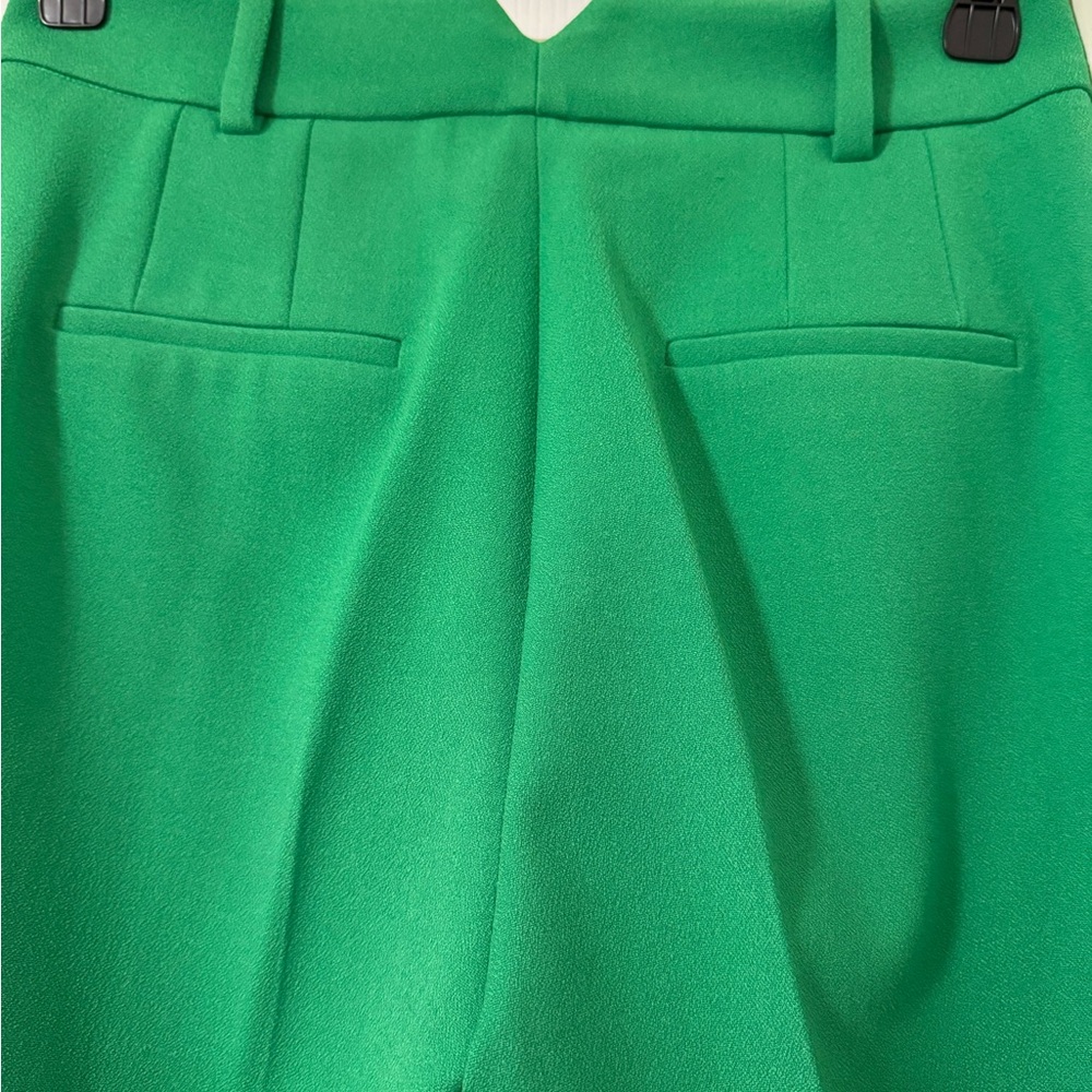 The Fold London Women's Green Blazer and Pants Set - Picture 11 of 16